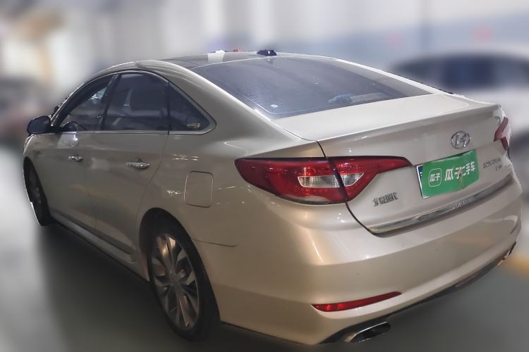 Used Hyundai Sonata 2015 1.6T GLX Advanced Model Rear Left 45 Deg