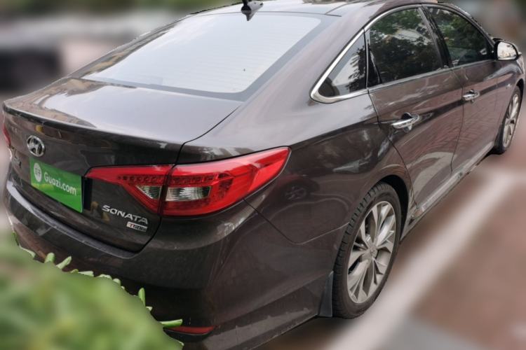 Used Hyundai Sonata 2015 1.6T DLX Prestige Model Rear Right 45 Deg