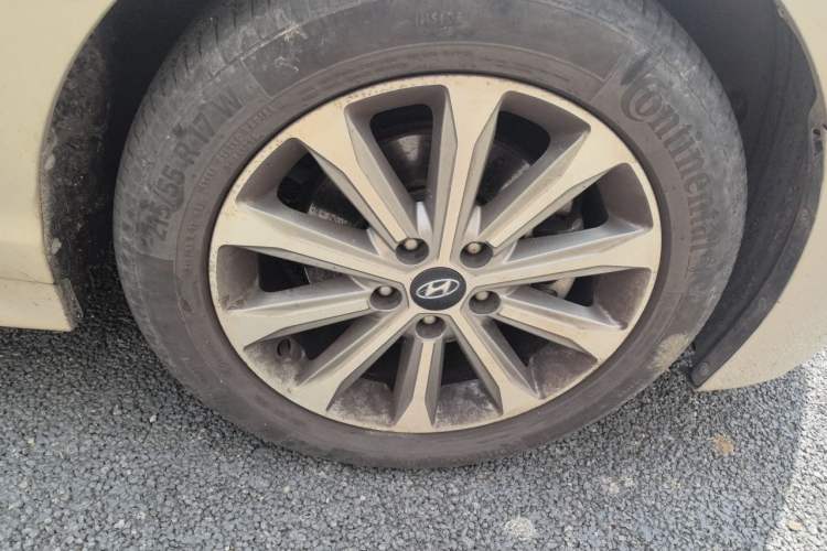 Used Hyundai Sonata 2015 1.6T GLS Smart Model Right Front Wheel Hub