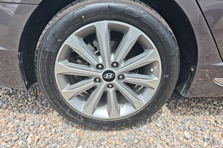 Used Hyundai Sonata 2015 1.6T GLS Smart Model Right Rear Wheel Hub