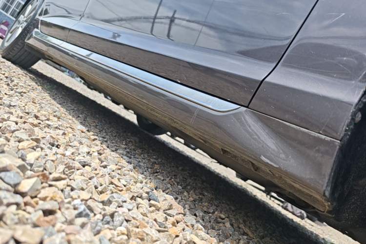 Used Hyundai Sonata 2015 1.6T GLS Smart Model Right Side Sill