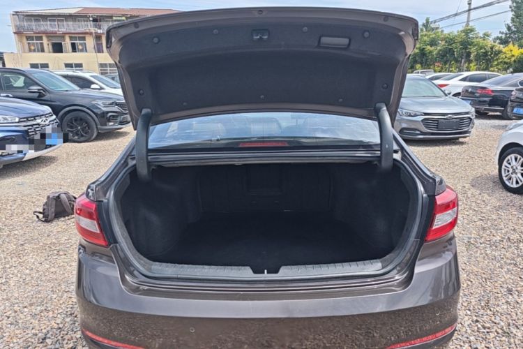 Used Hyundai Sonata 2015 1.6T GLS Smart Model Trunk