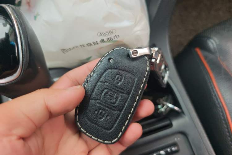 Used Hyundai Sonata 2015 1.6T DLX Prestige Model Vehicle Key