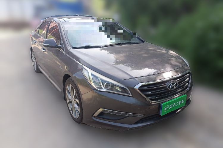 Used Hyundai Sonata 2015 1.6T GLX Advanced Model Front Right 45 Deg