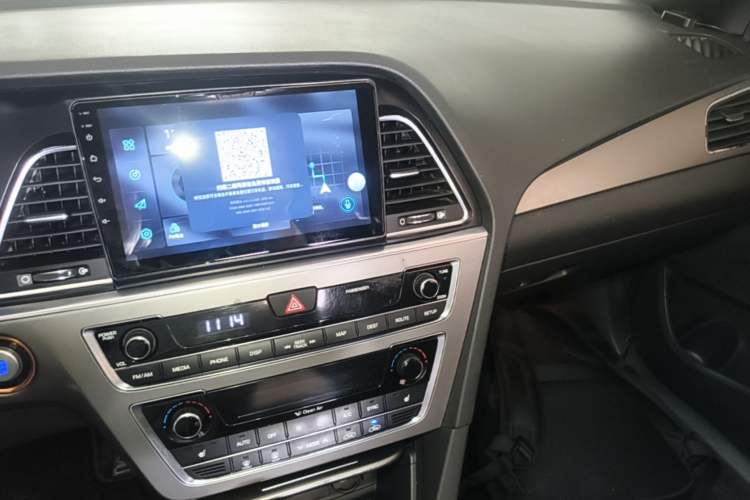 Used Hyundai Sonata 2015 1.6T DLX Prestige Model Audio And AC Panel