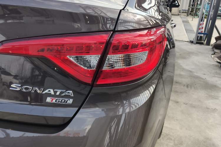 Used Hyundai Sonata 2015 1.6T DLX Prestige Model Exterior 3