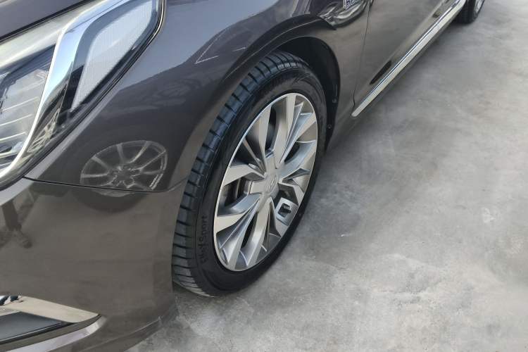 Used Hyundai Sonata 2015 1.6T DLX Prestige Model Exterior 4
