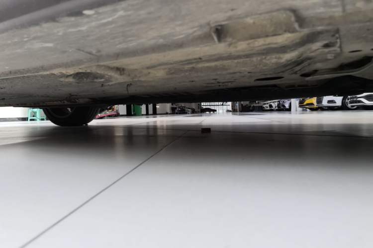 Used Hyundai Sonata 2015 1.6T DLX Prestige Model Right Side Sill