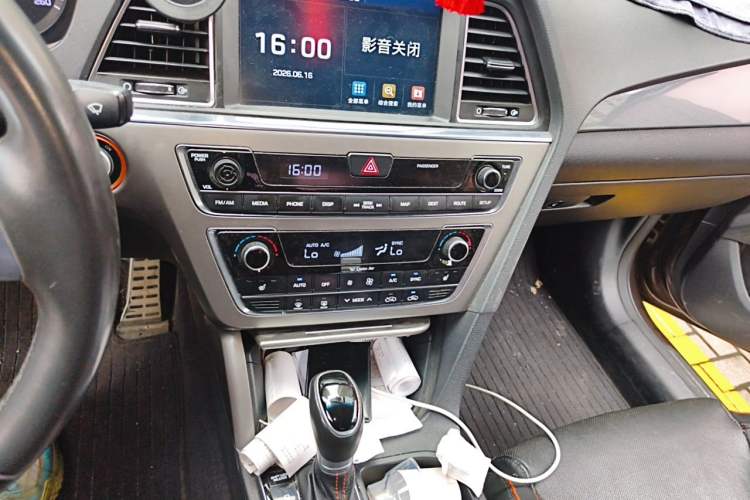 Used Hyundai Sonata 2015 1.6T GLS Smart Model Audio And AC Panel