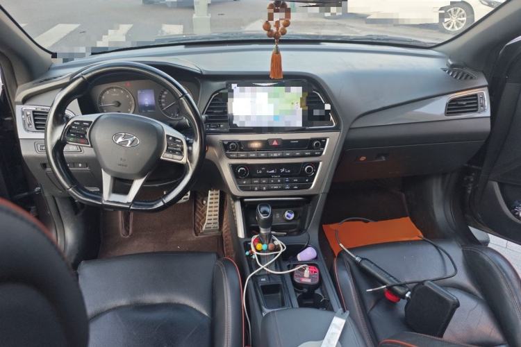 Used Hyundai Sonata 2015 1.6T GLS Smart Model Center Console