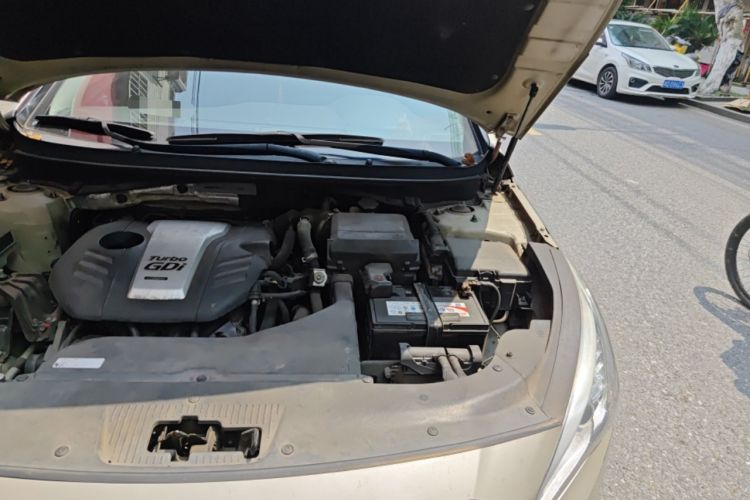 Used Hyundai Sonata 2015 1.6T GX Comfort Model Engine Bay Left