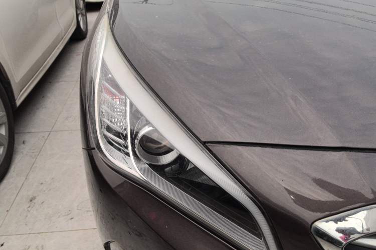 Used Hyundai Sonata 2015 1.6T GLX Advanced Model Right Front Headlight