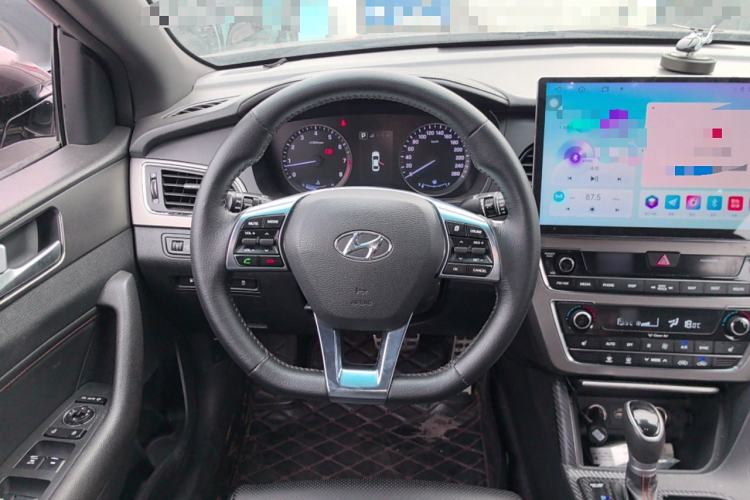 Used Hyundai Sonata 2015 1.6T GLX Advanced Model Steering Wheel