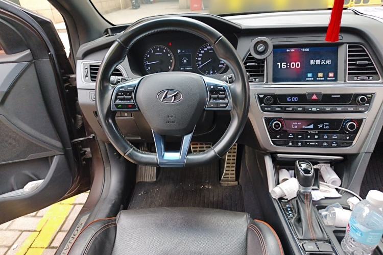 Used Hyundai Sonata 2015 1.6T GLS Smart Model Steering Wheel