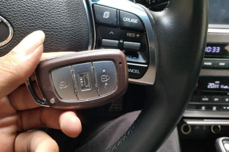 Used Hyundai Sonata 2015 1.6T GLS Smart Model Vehicle Key
