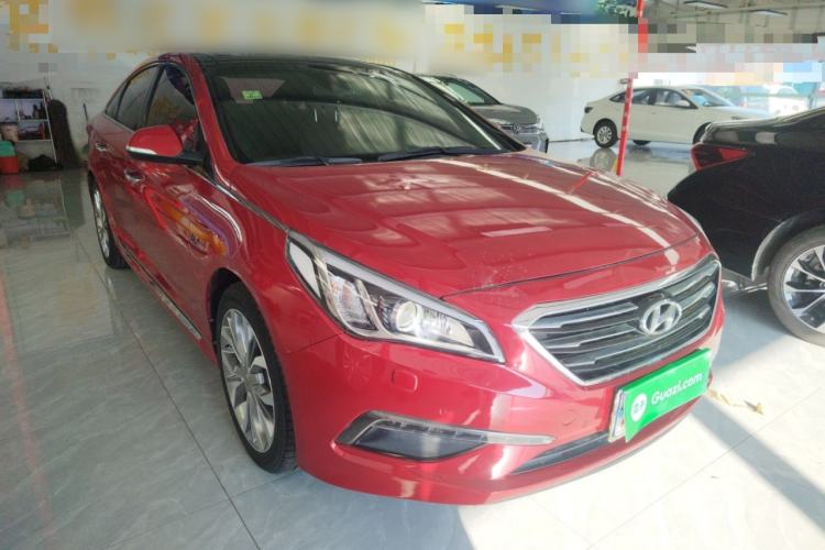 Used Hyundai Sonata 2015 1.6T DLX Prestige Model Front Right 45 Deg