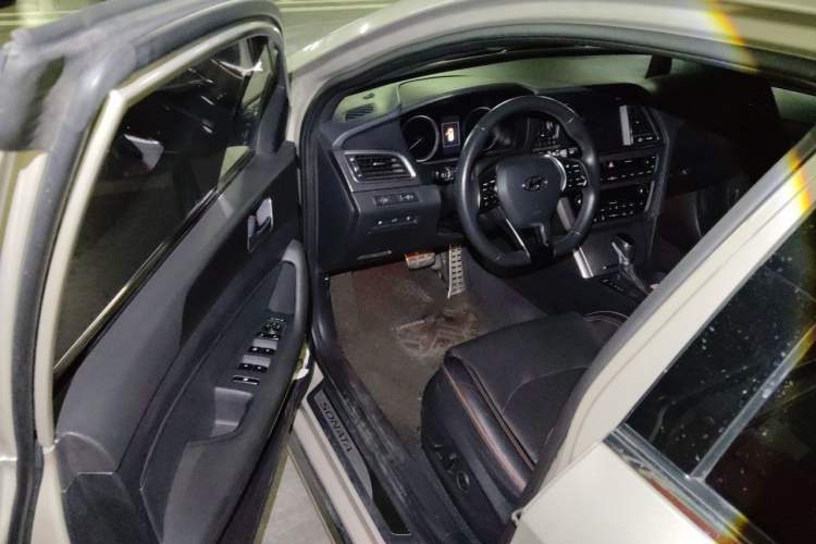 Used Hyundai Sonata 2015 1.6T GLX Advanced Model Driver Seat