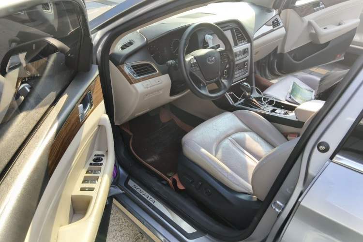 Used Hyundai Sonata 2015 2.4L TOP Flagship Edition Driver Seat