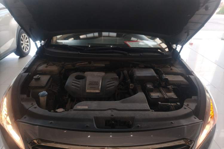 Used Hyundai Sonata 2015 1.6T GLS Smart Model Engine Bay