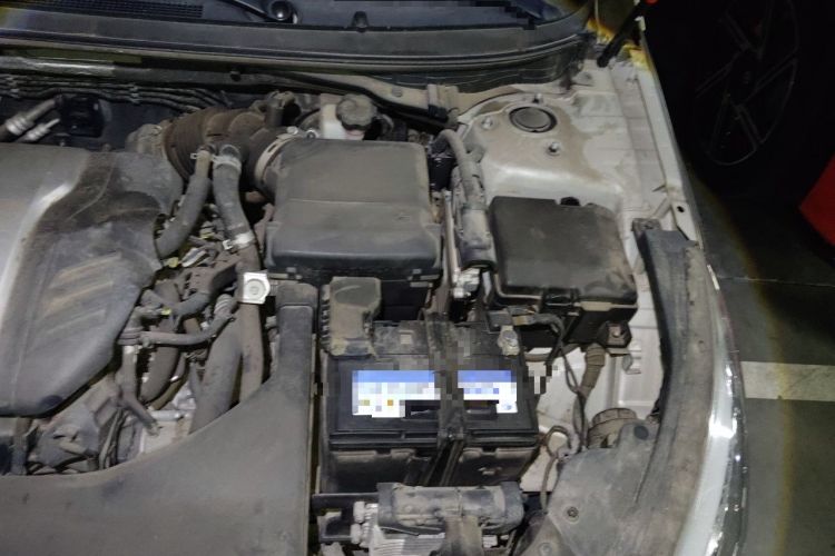 Used Hyundai Sonata 2015 1.6T GLX Advanced Model Engine Bay Left