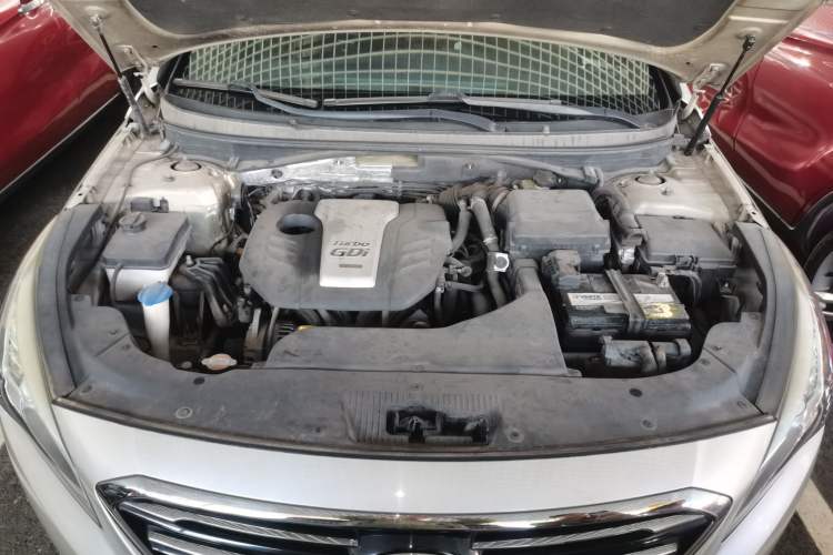 Used Hyundai Sonata 2015 1.6T GLX Advanced Model Engine Bay