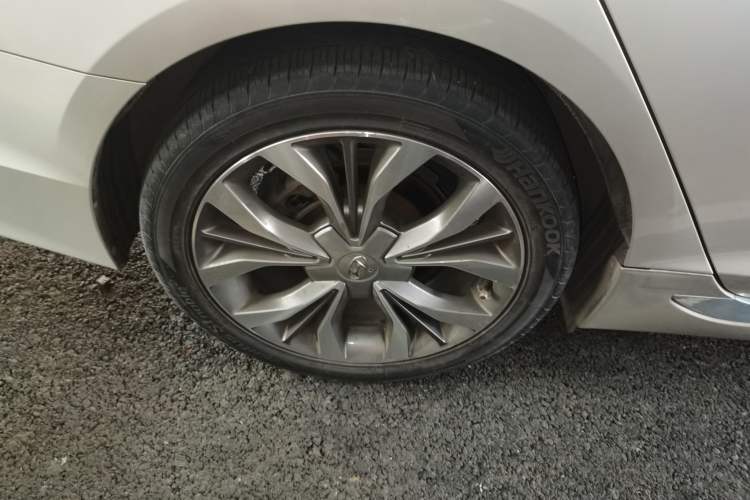 Used Hyundai Sonata 2015 1.6T GLX Advanced Model Exterior 8