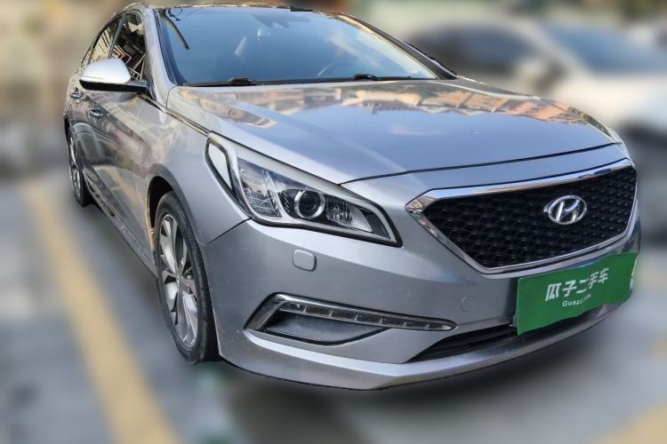 Used Hyundai Sonata 2015 2.4L TOP Flagship Edition Front Right 45 Deg