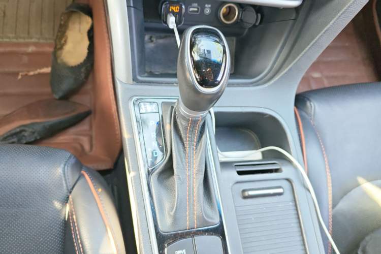 Used Hyundai Sonata 2015 1.6T GLX Advanced Model Gear Lever