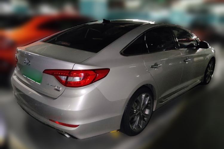 Used Hyundai Sonata 2015 1.6T GLX Advanced Model Rear Right 45 Deg