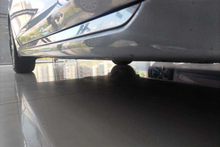 Used Hyundai Sonata 2015 1.6T GLS Smart Model Right Side Sill