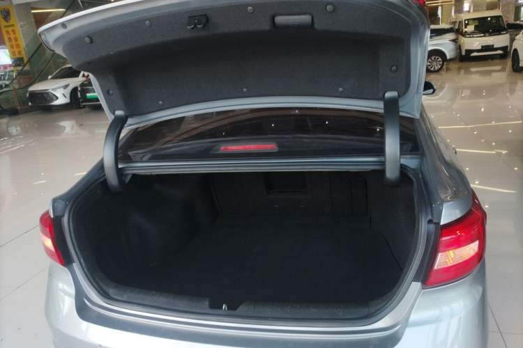 Used Hyundai Sonata 2015 1.6T GLS Smart Model Trunk