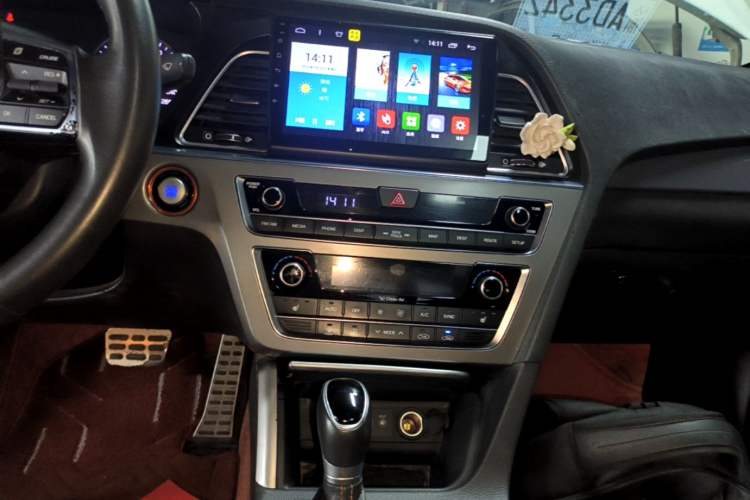 Used Hyundai Sonata 2015 1.6T GLS Smart Model Audio And AC Panel