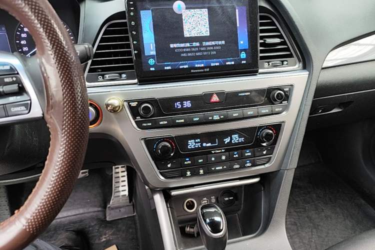 Used Hyundai Sonata 2015 1.6T GX Comfort Model Audio And AC Panel