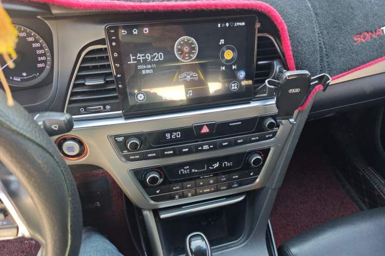 Used Hyundai Sonata 2015 1.6T GLX Advanced Model Audio And AC Panel