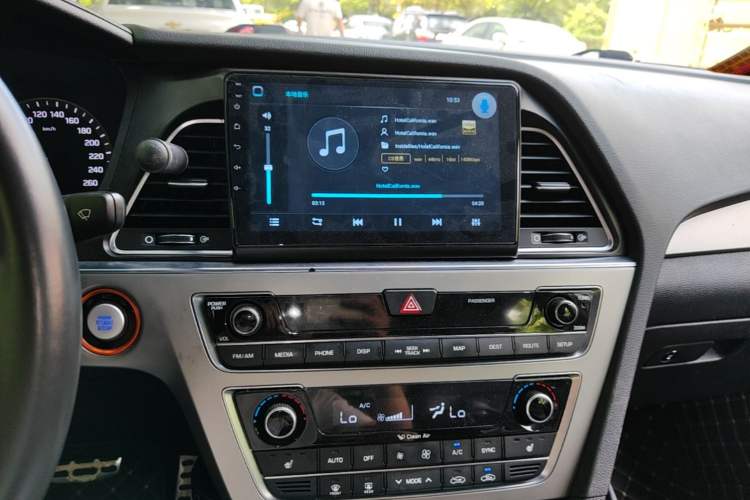 Used Hyundai Sonata 2015 1.6T GLX Advanced Model Audio And AC Panel