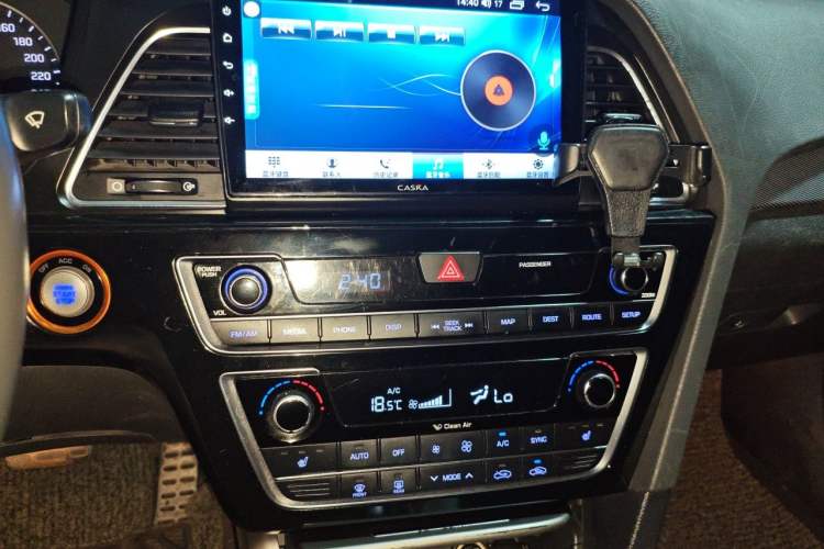 Used Hyundai Sonata 2015 1.6T GLS Smart Model Audio And AC Panel