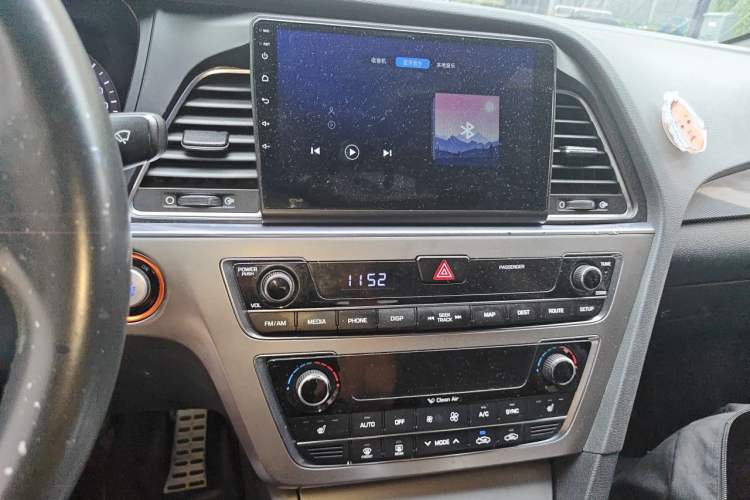 Used Hyundai Sonata 2015 1.6T GLS Smart Model Audio And AC Panel