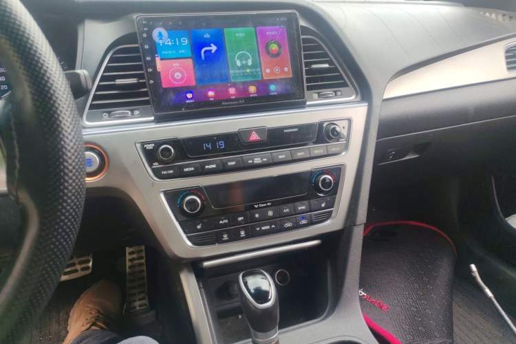 Used Hyundai Sonata 2015 1.6T GLX Advanced Model Audio And AC Panel
