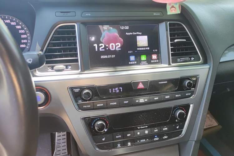 Used Hyundai Sonata 2015 1.6T GLS Smart Model Audio And AC Panel