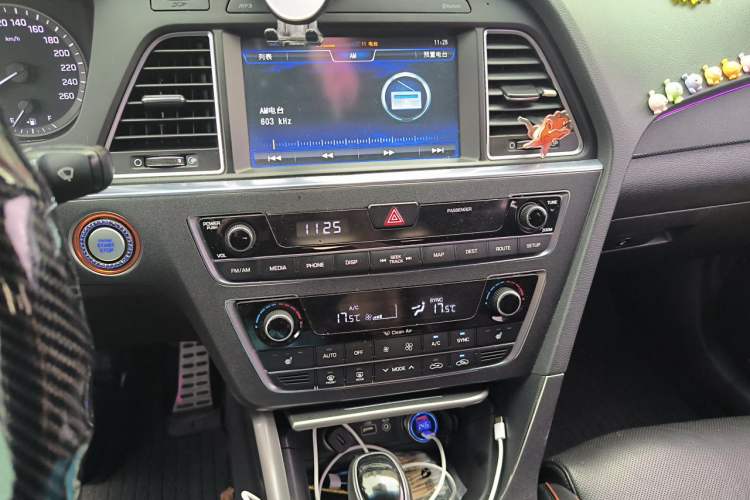 Used Hyundai Sonata 2015 1.6T GLS Smart Model Audio And AC Panel