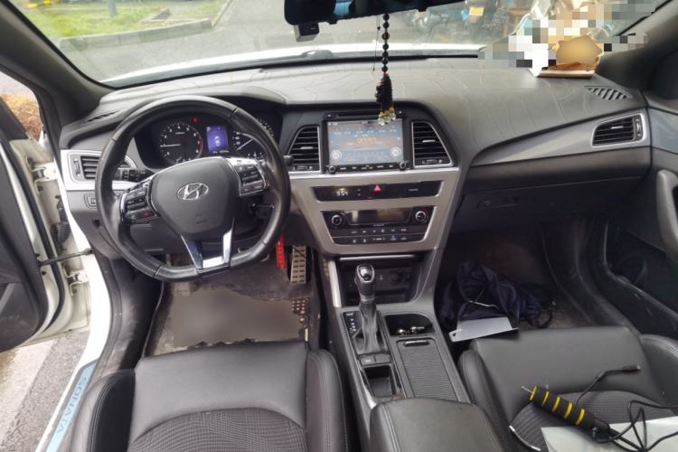 Used Hyundai Sonata 2015 1.6T GS Fashion Edition Center Console