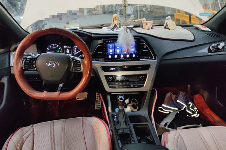 Used Hyundai Sonata 2015 1.6T GS Fashion Edition Center Console