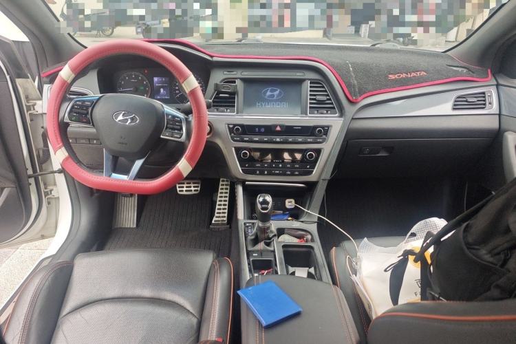 Used Hyundai Sonata 2015 1.6T GLS Smart Model Center Console