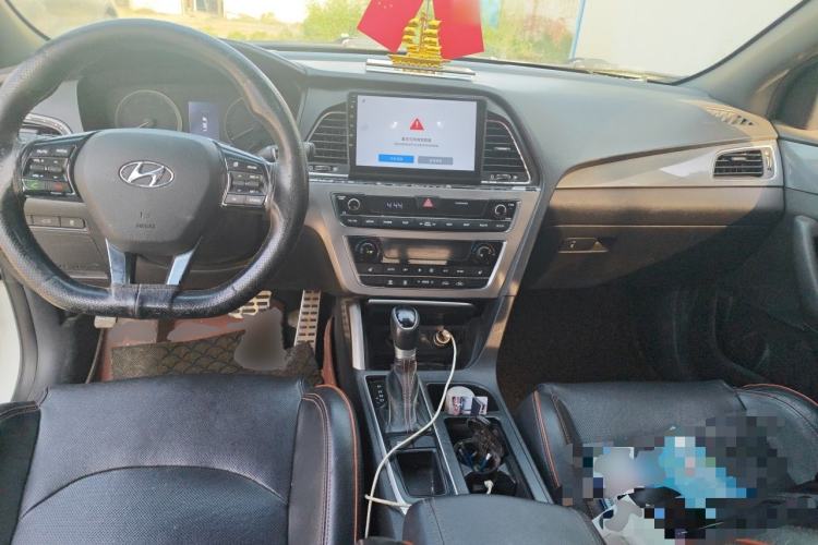 Used Hyundai Sonata 2015 1.6T GLS Smart Model Center Console
