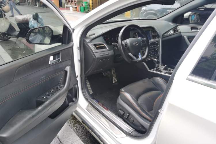 Used Hyundai Sonata 2015 1.6T GLX Advanced Model Driver Seat
