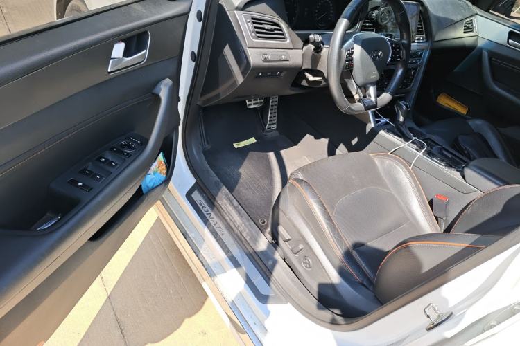 Used Hyundai Sonata 2015 1.6T GLX Advanced Model Driver Seat