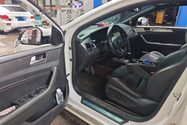 Used Hyundai Sonata 2015 1.6T DLX Prestige Model Driver Seat