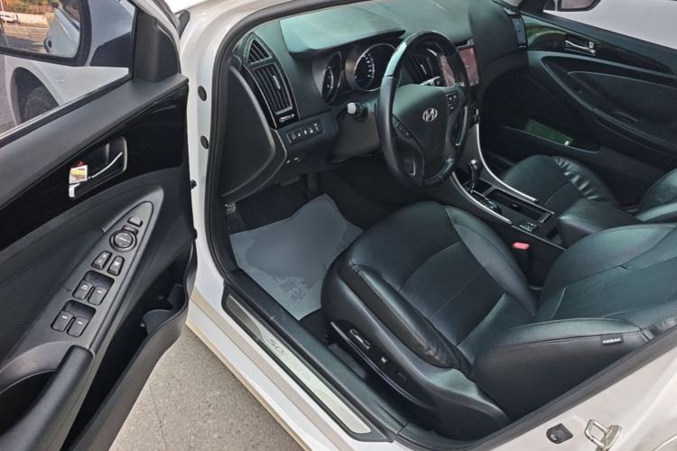 Used Hyundai Sonata 2015 Classic 2.4L Automatic Leading Edition China V Standard Driver Seat
