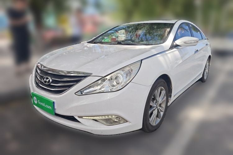 Used Hyundai Sonata 2015 Classic 2.0L Automatic Luxury Edition Guazi used car, China used car export, Used car for sale, Used  cars, Cheapest cars for sale