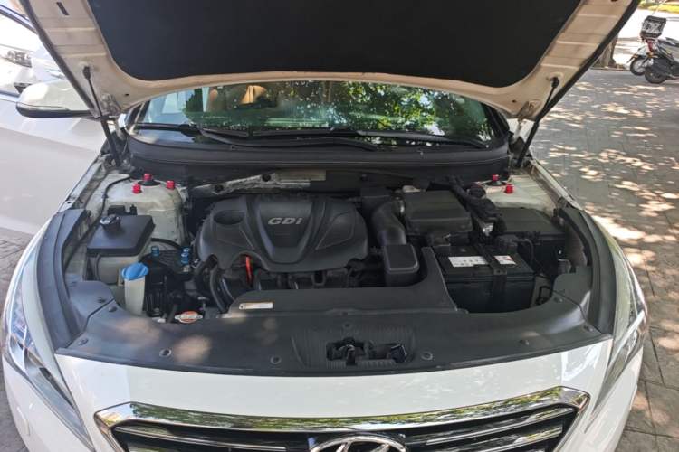 Used Hyundai Sonata 2015 2.4L TOP Flagship Edition Engine Bay